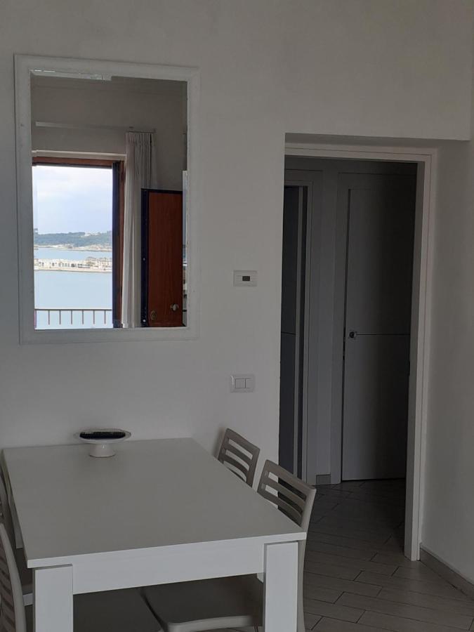 Tagliamento & Molo Apartment Вьесте Экстерьер фото