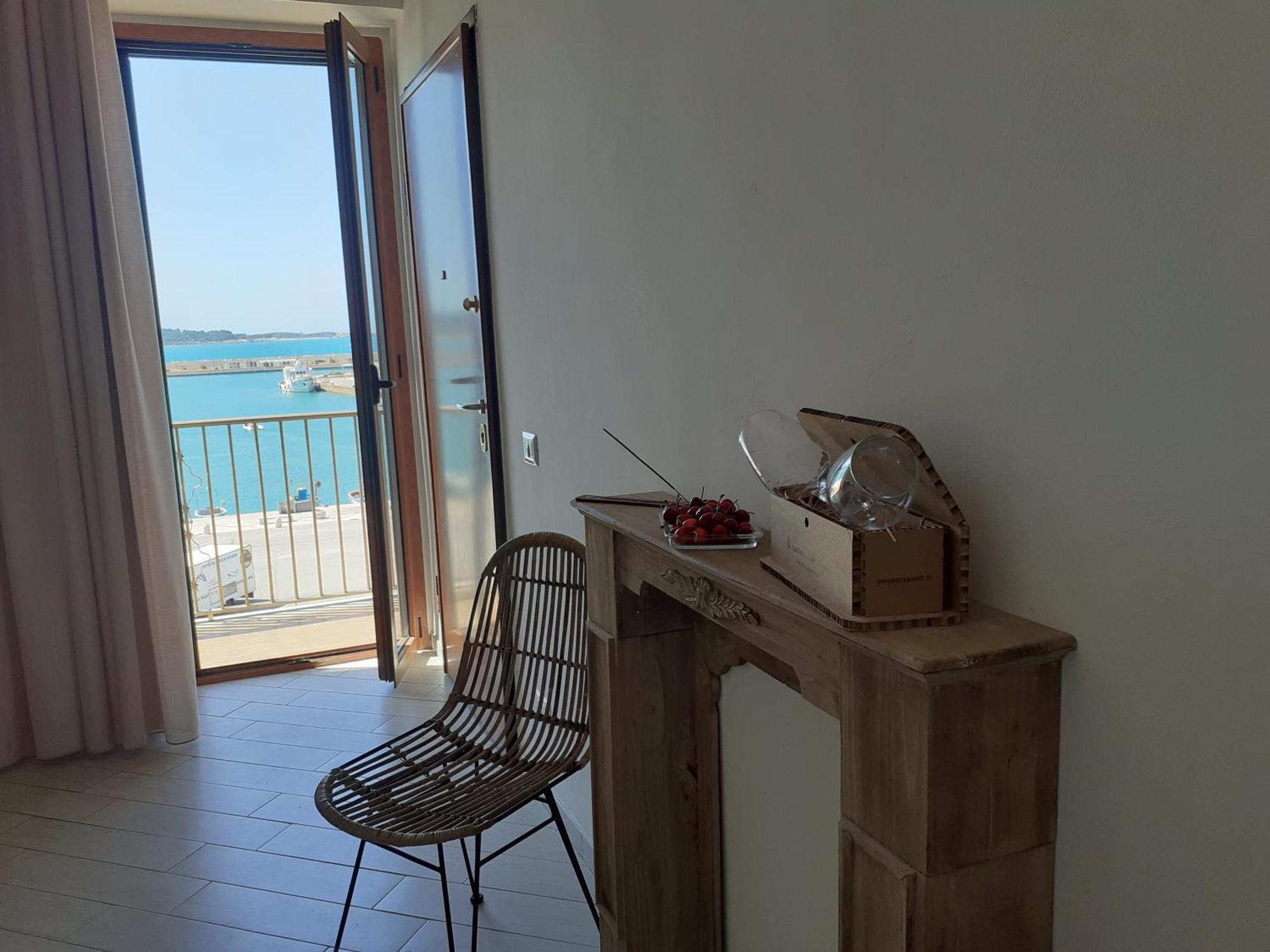 Tagliamento & Molo Apartment Вьесте Экстерьер фото